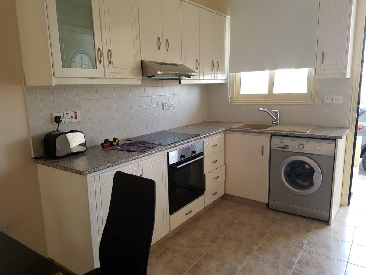 Apartment Eg3 Royal Seacrest Andri