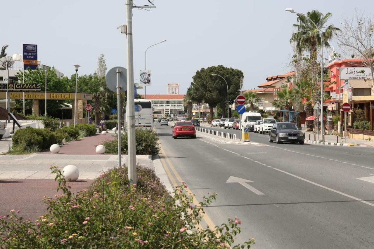 Kato 400m To The * Paphos