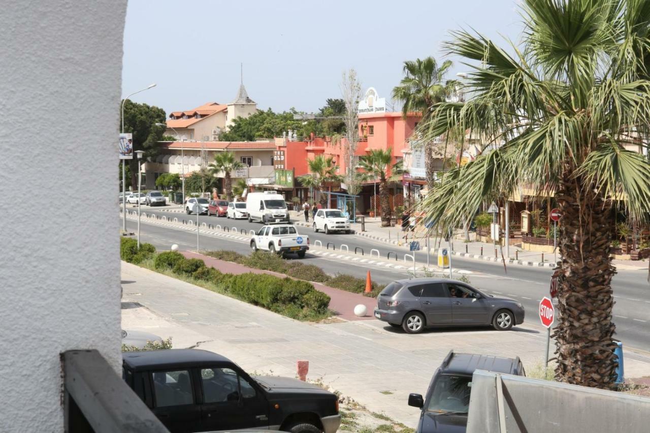 Kato 400m To The Paphos