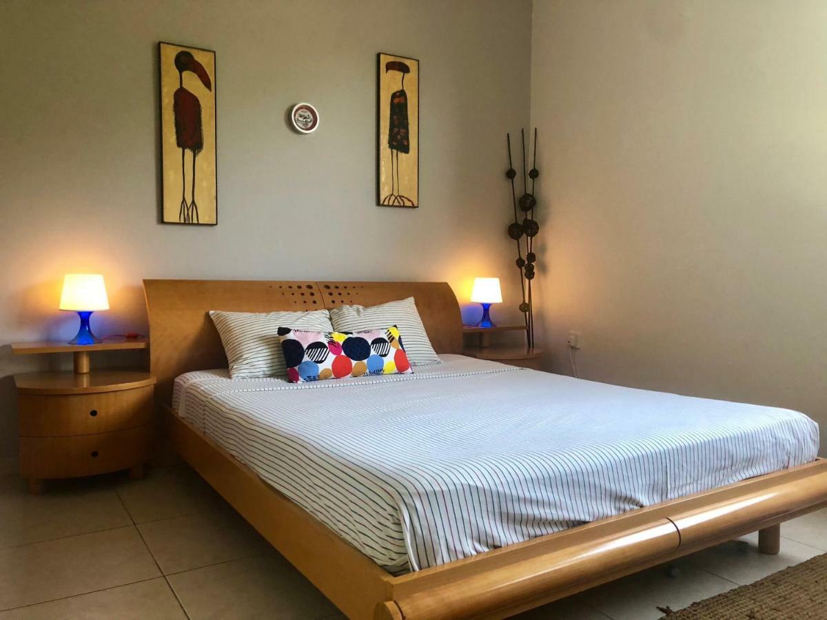 Oakdale Flat Apartment