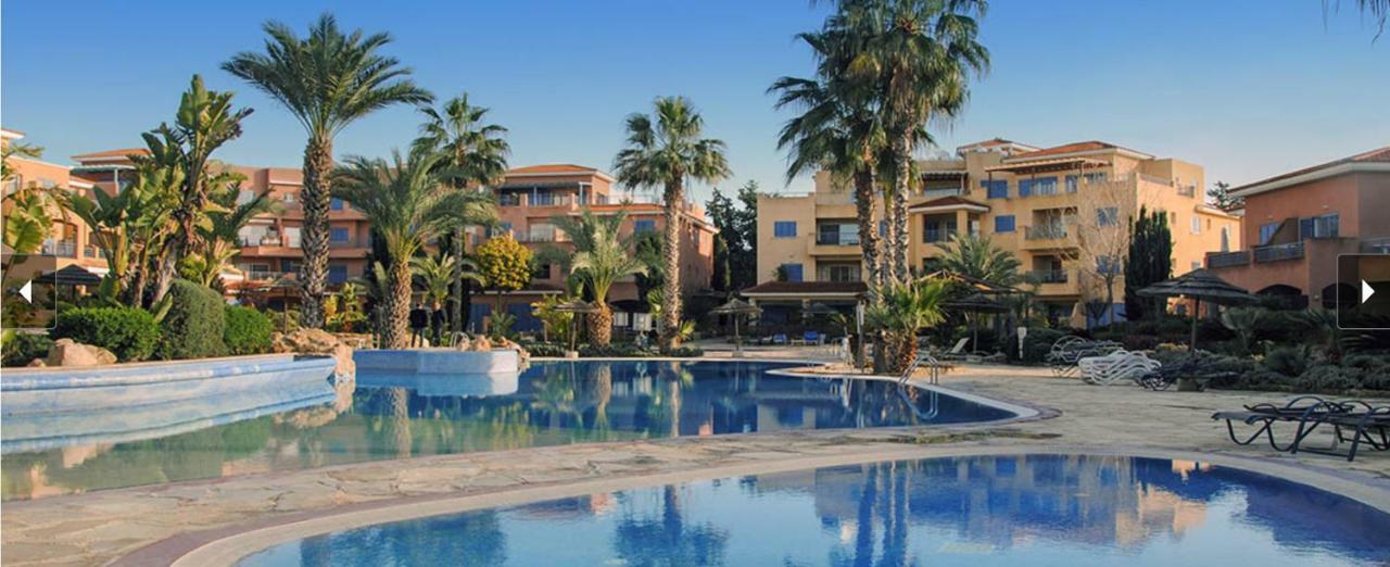 Apartment Limnaria Gardens - Modern 1 Bed, Walk To & Shops