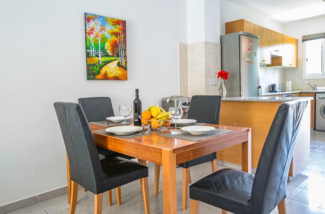 Ilios Apartment *