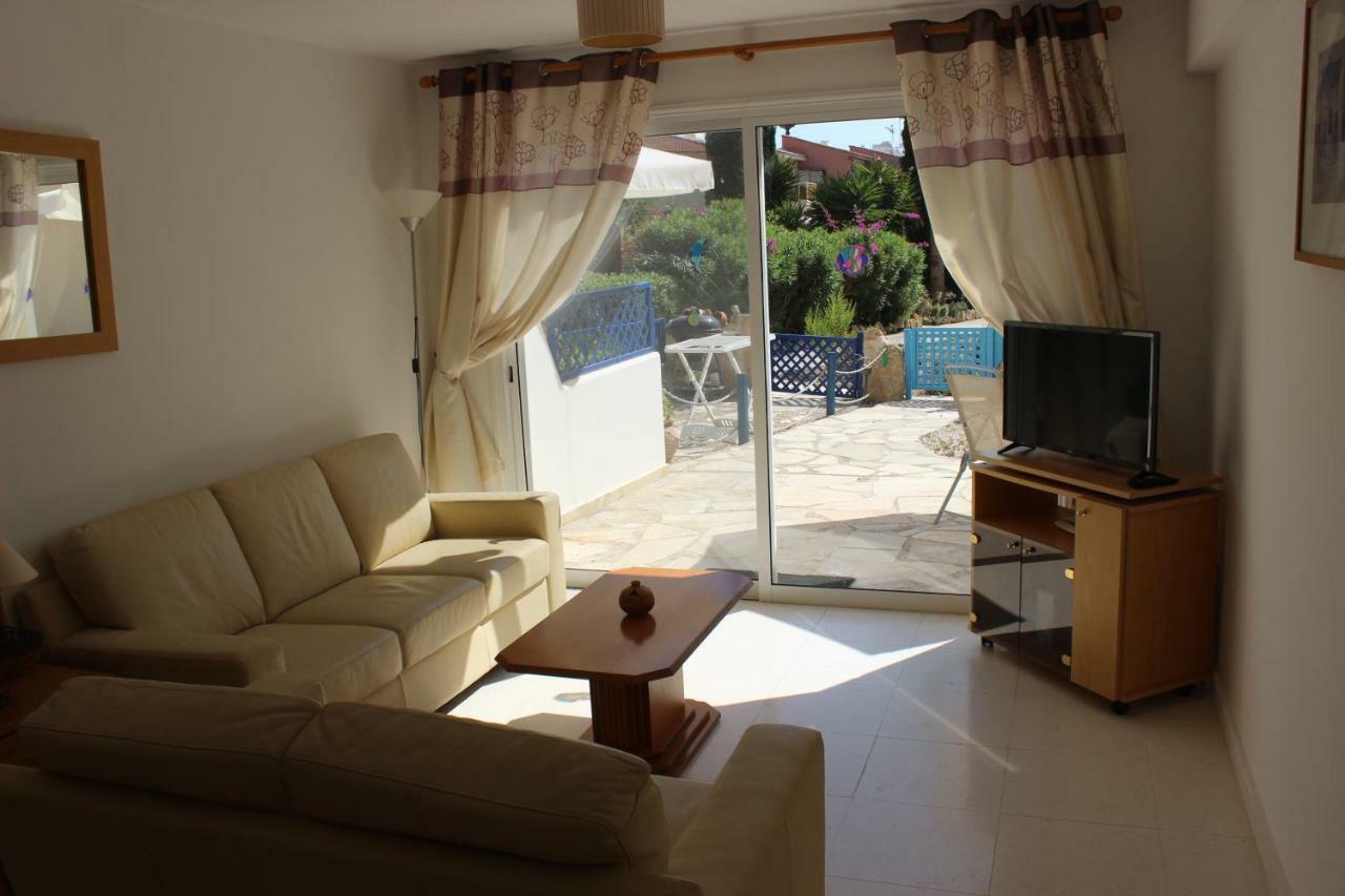 Regina Gardens 002 Apartment Paphos
