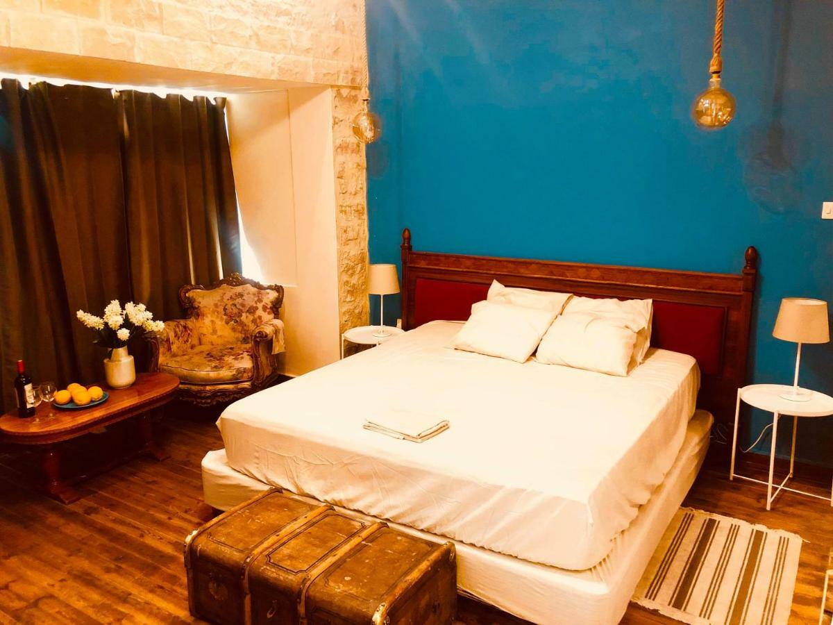 Karavella Vintage Paphos