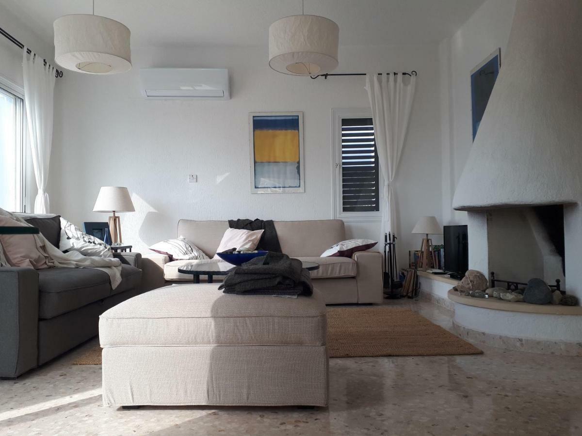 Apollo Beach 10, Apartment *