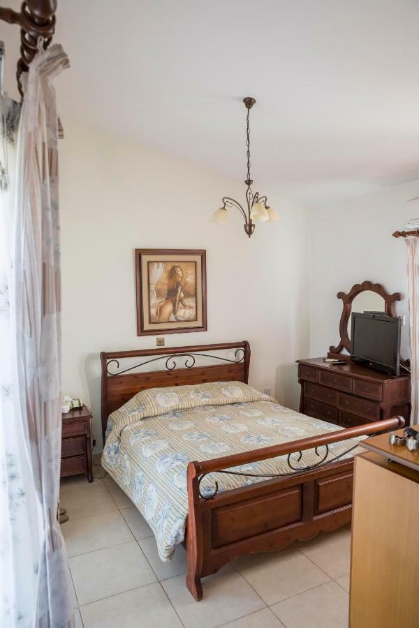 Panikos Villa Paphos