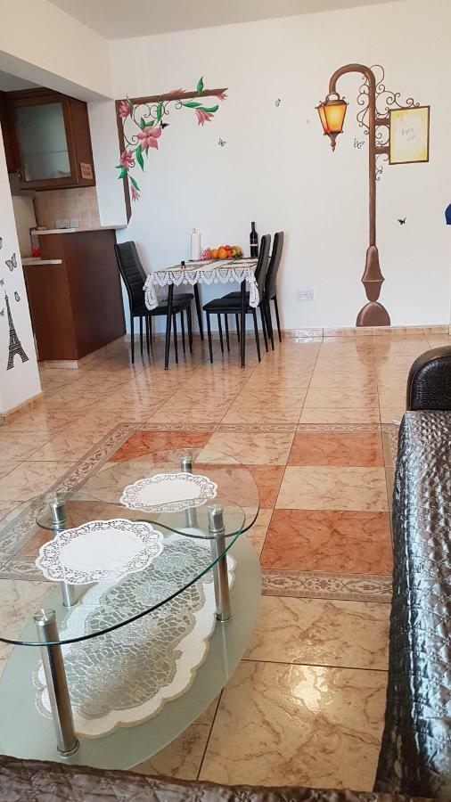 Apartment Danaos Apartament Paphos