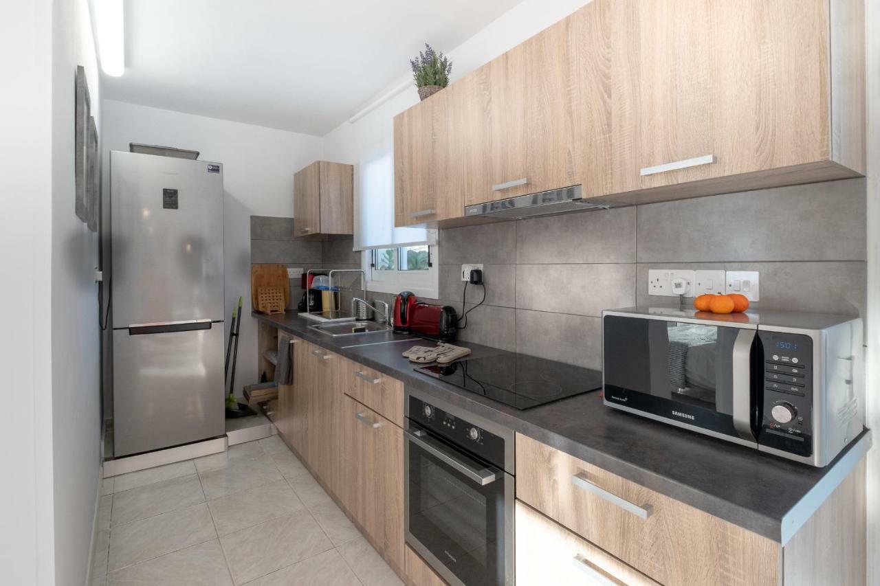 Seaview 3 Bedroom Kings Road Penthouse Paphos