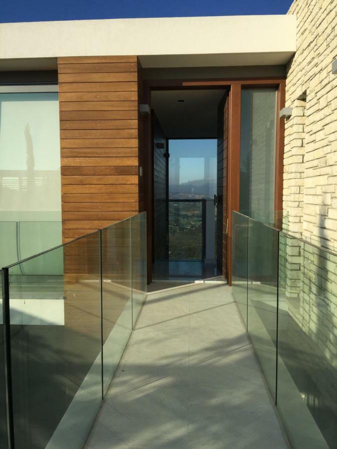 Villa Luxury Mountain With Golf Club Paphos