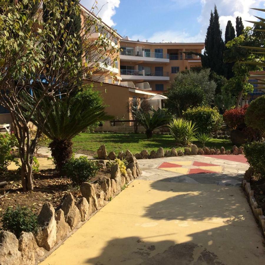Paradise Garden