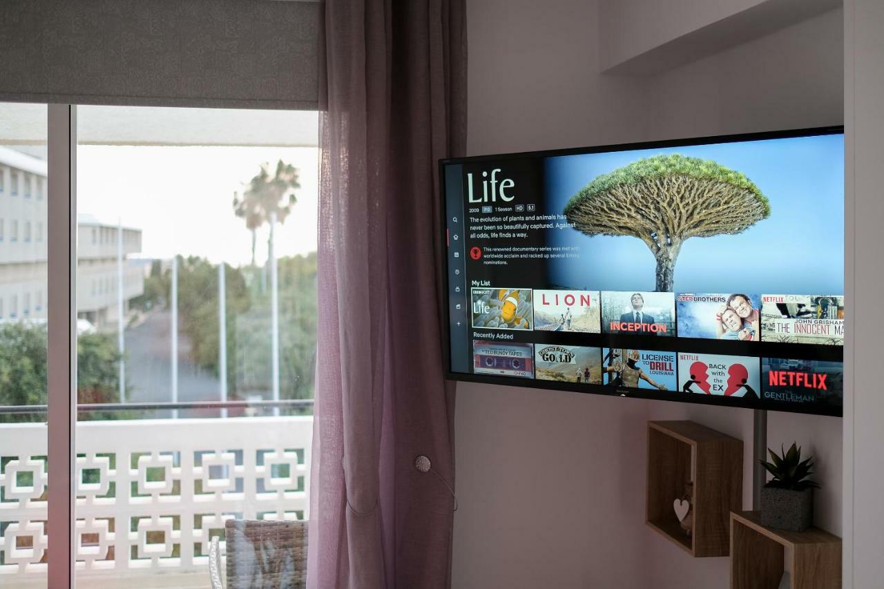 Apartment Seaview 3 Bedroom Kings Road Penthouse *