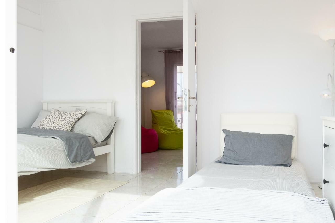 Seaview 3 Bedroom Kings Road Penthouse