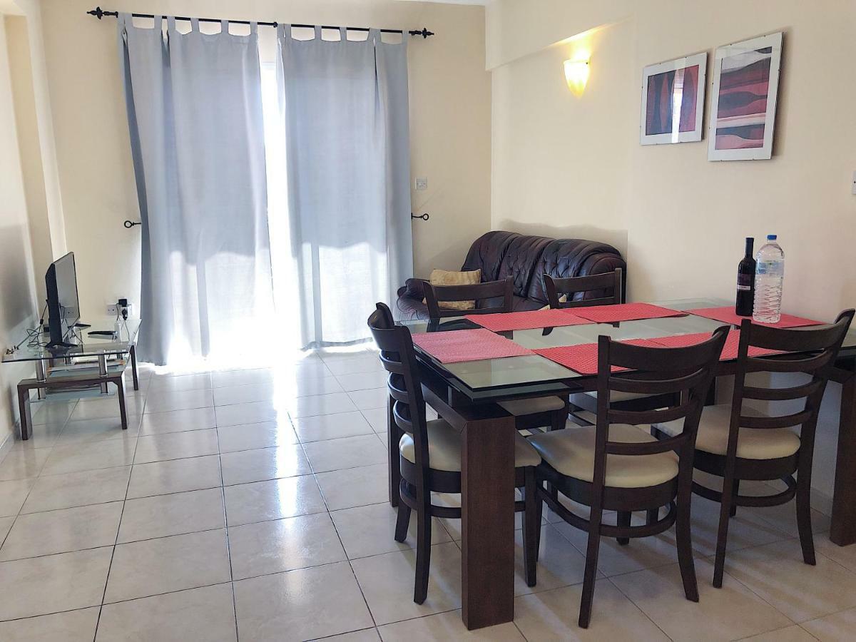 Faros Beach Apartment Paphos