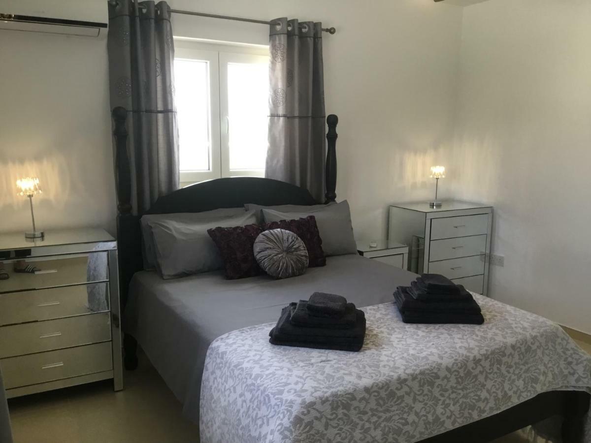 Aera Villa Paphos