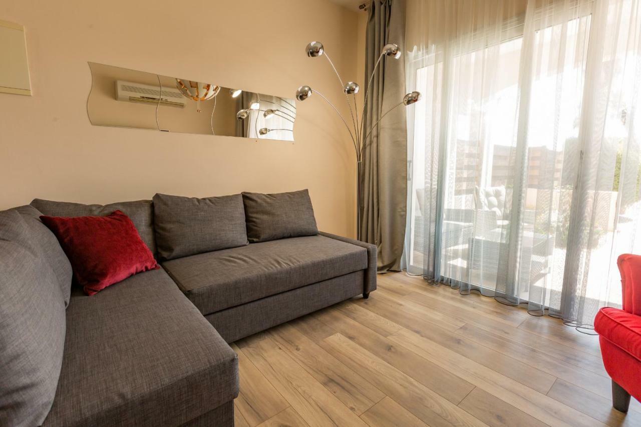 Sun Island Apartment Paphos