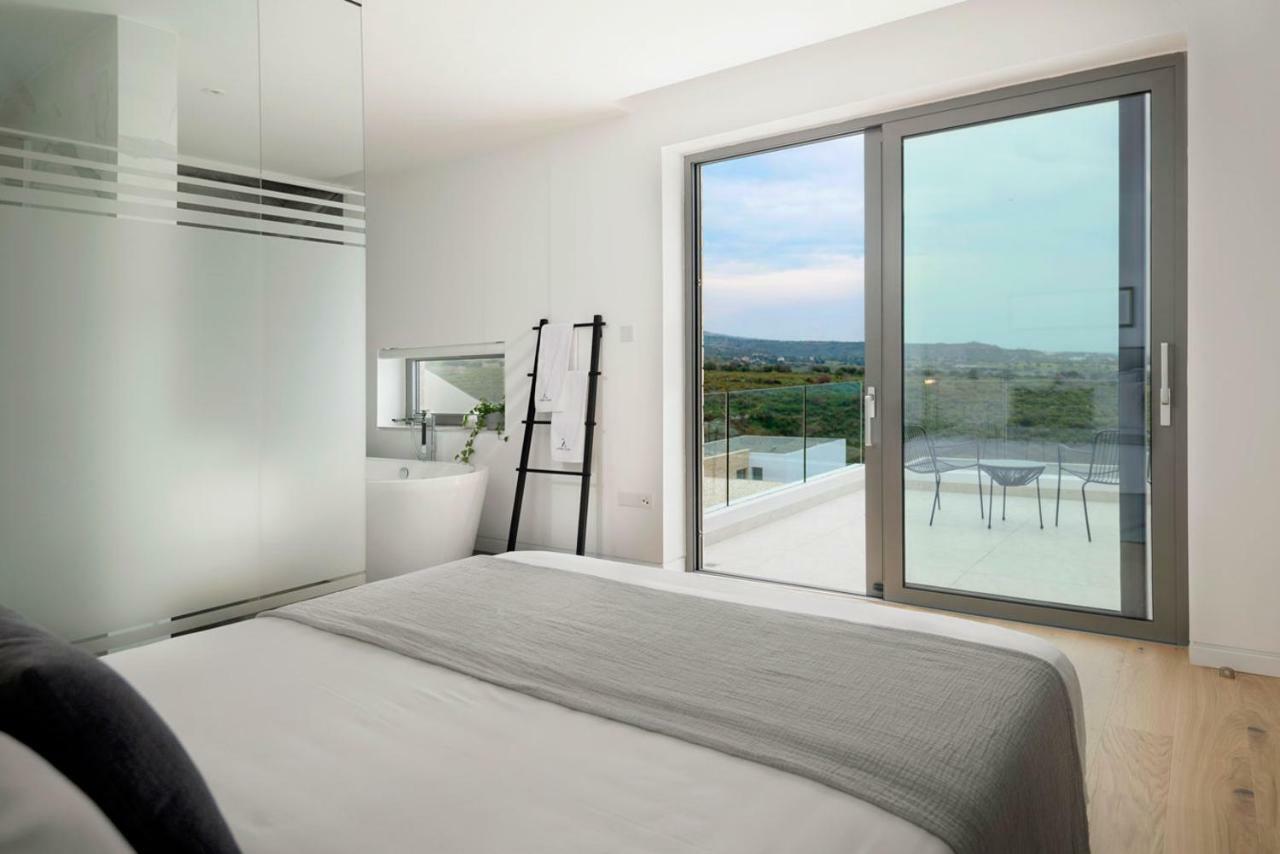Villa Golden Shore Paphos