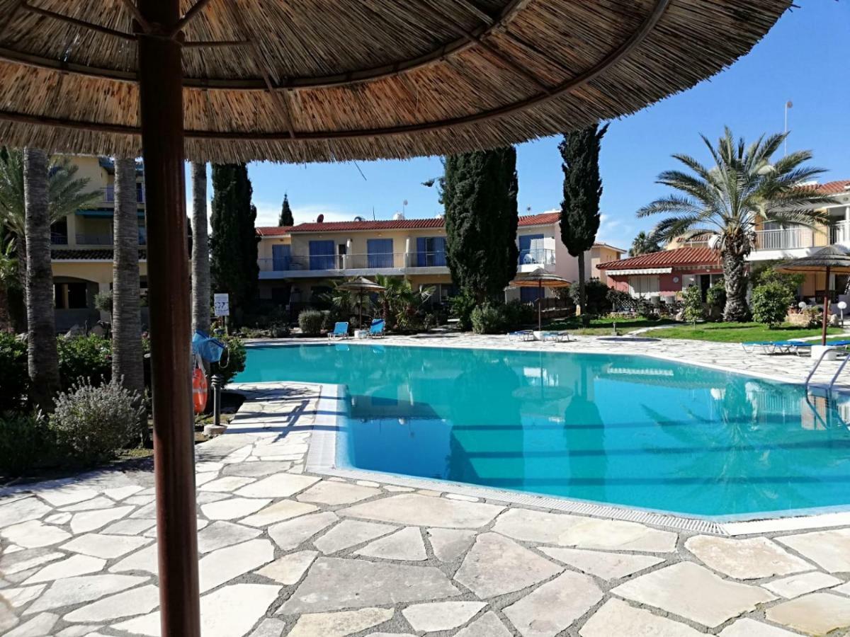 Family Paradise- Luxury Combined With Comfort Apartment Paphos