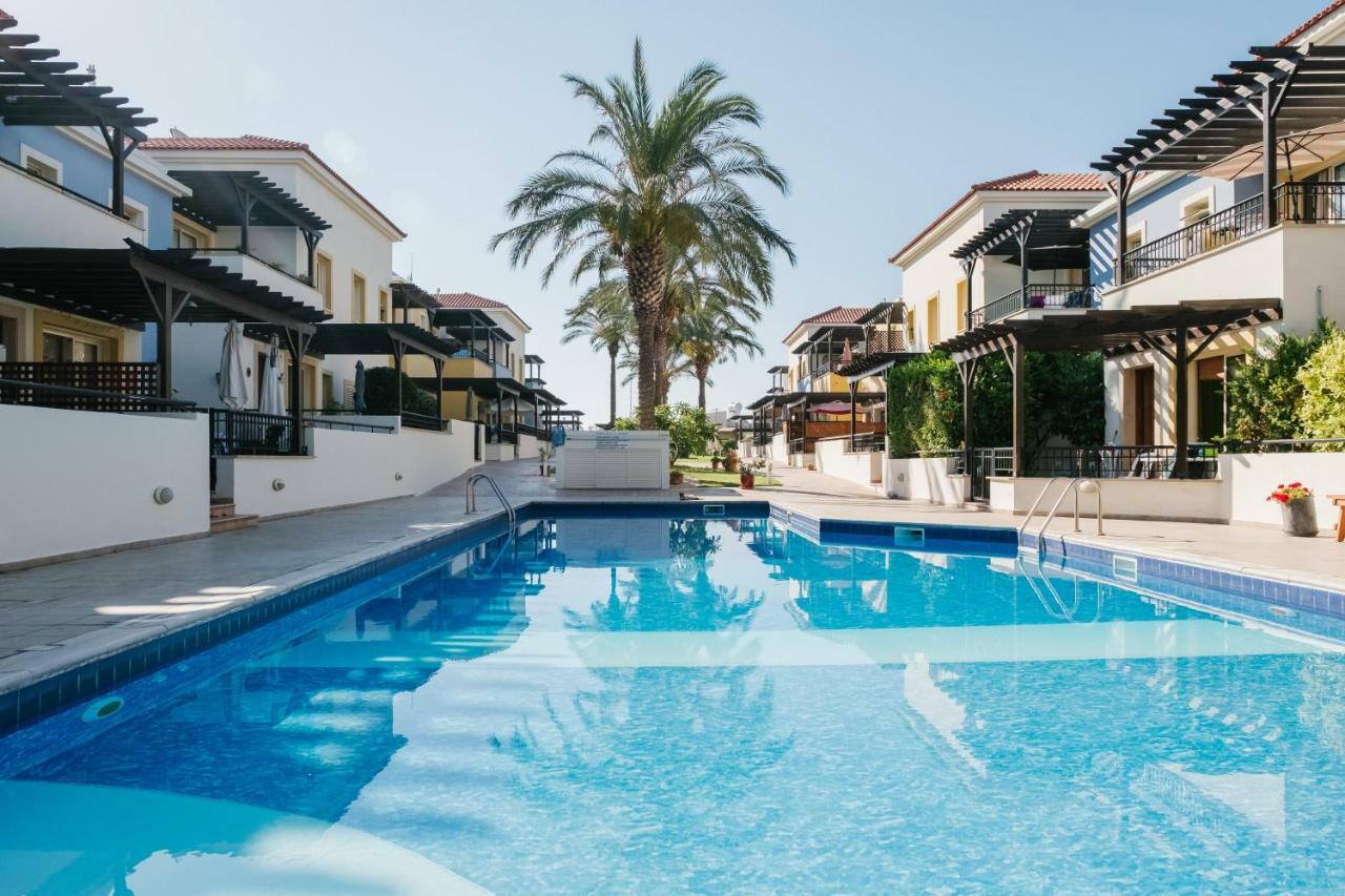 Aphrodite Gardens No.9 Luxury Apt * Paphos