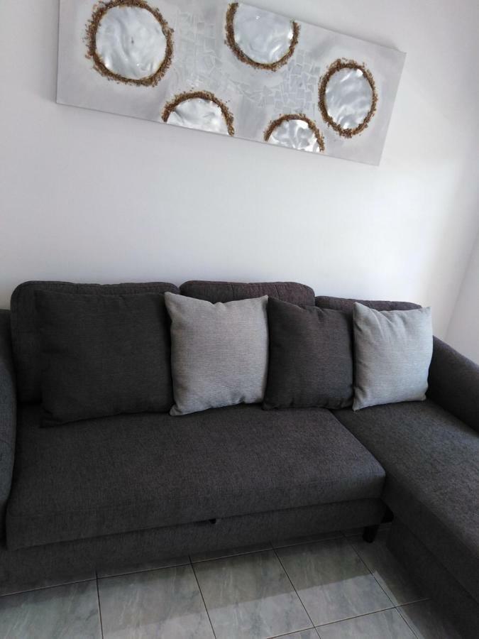 Apartment Modern In Town Centre