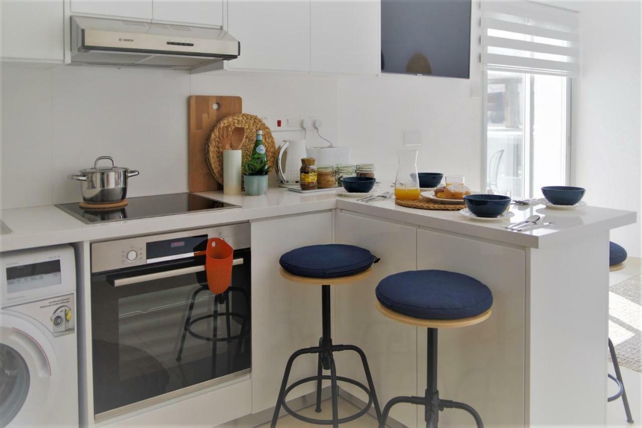 Phaedrus Living: Seaside Luxury Flat Lighthouse 68 Apartment