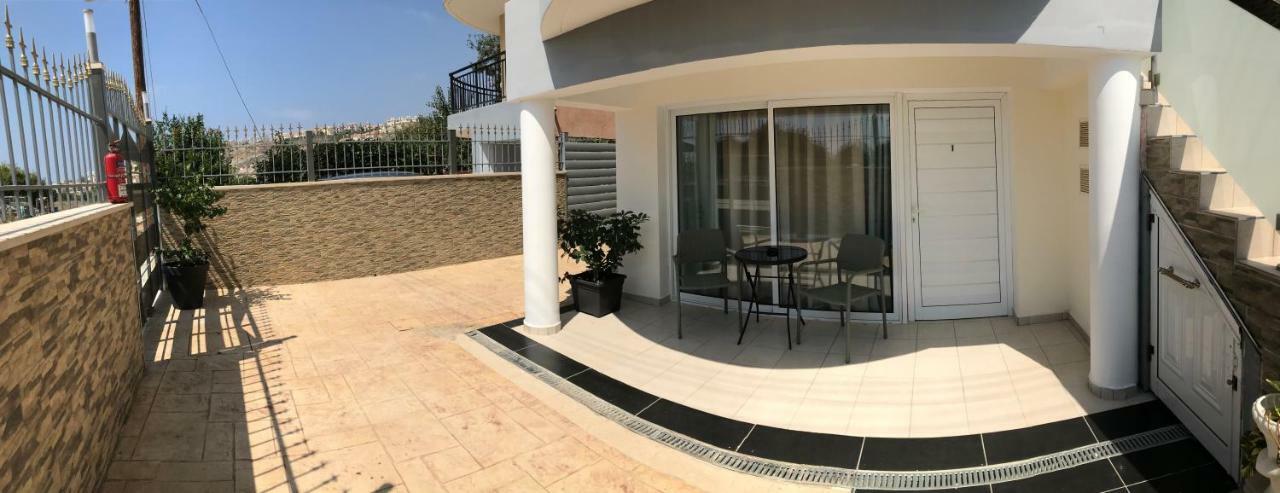 Livia's Appartments Paphos