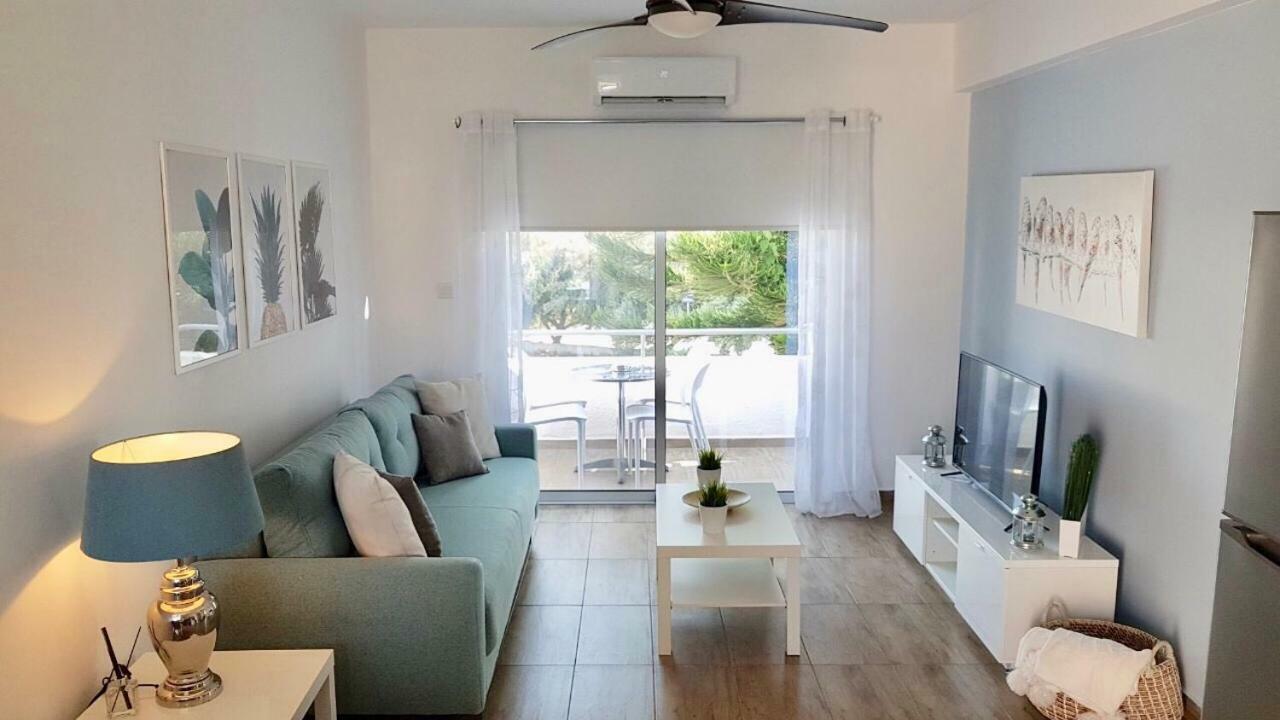 Chris House Apartment *