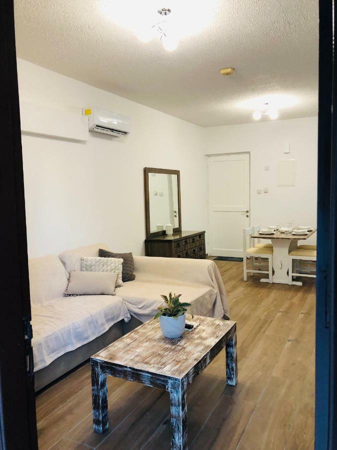 Gardens-apt