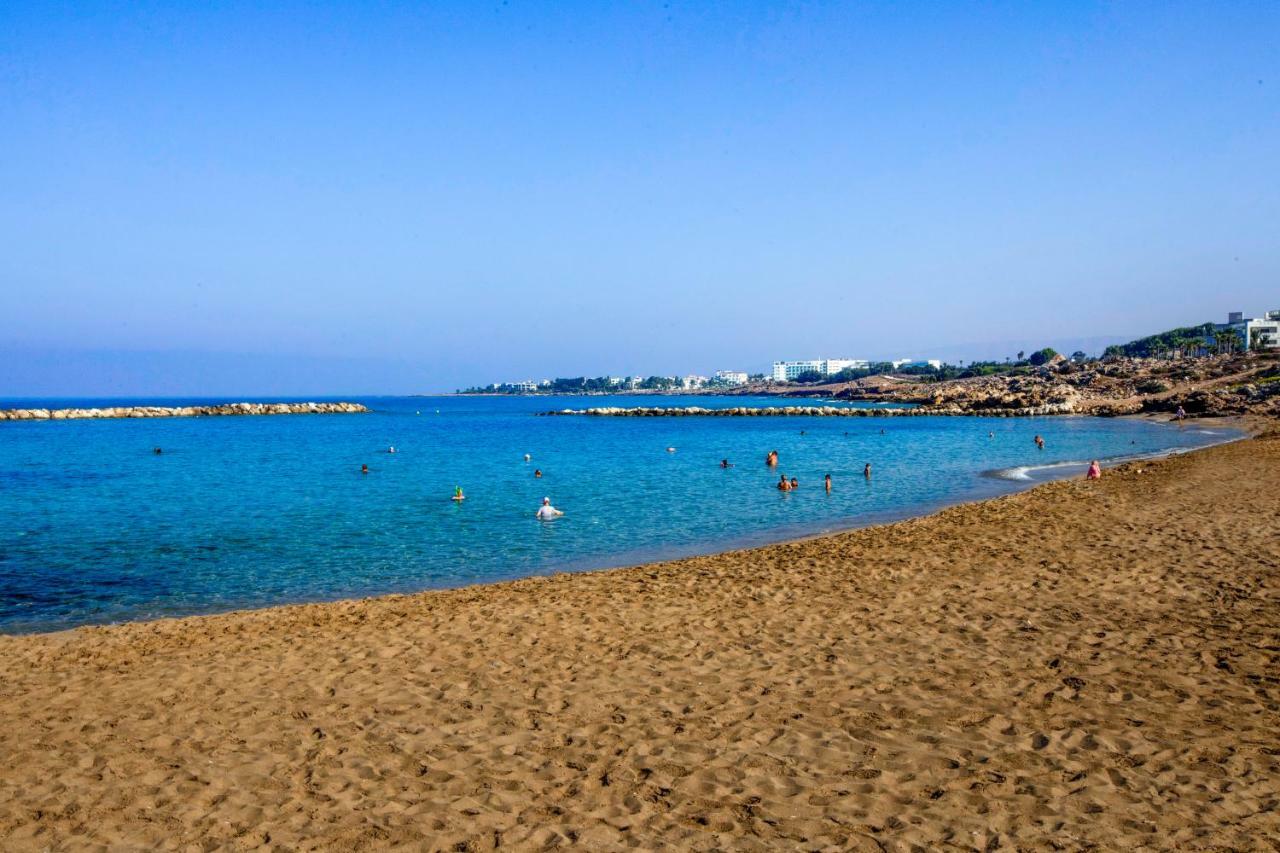Hotel Venus Beach 5*