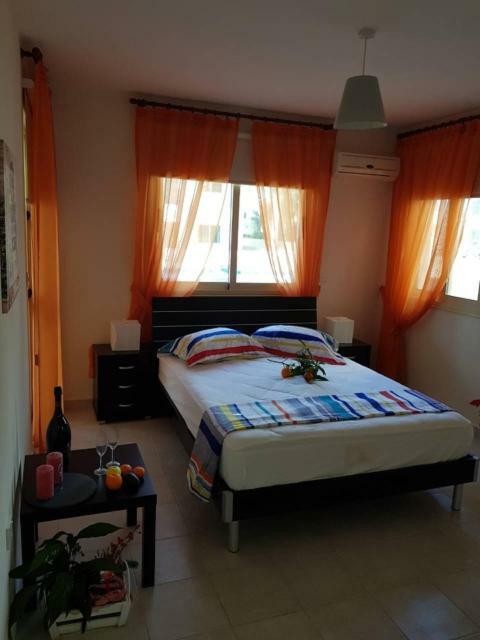 Royal Seacrest Apartment Paphos