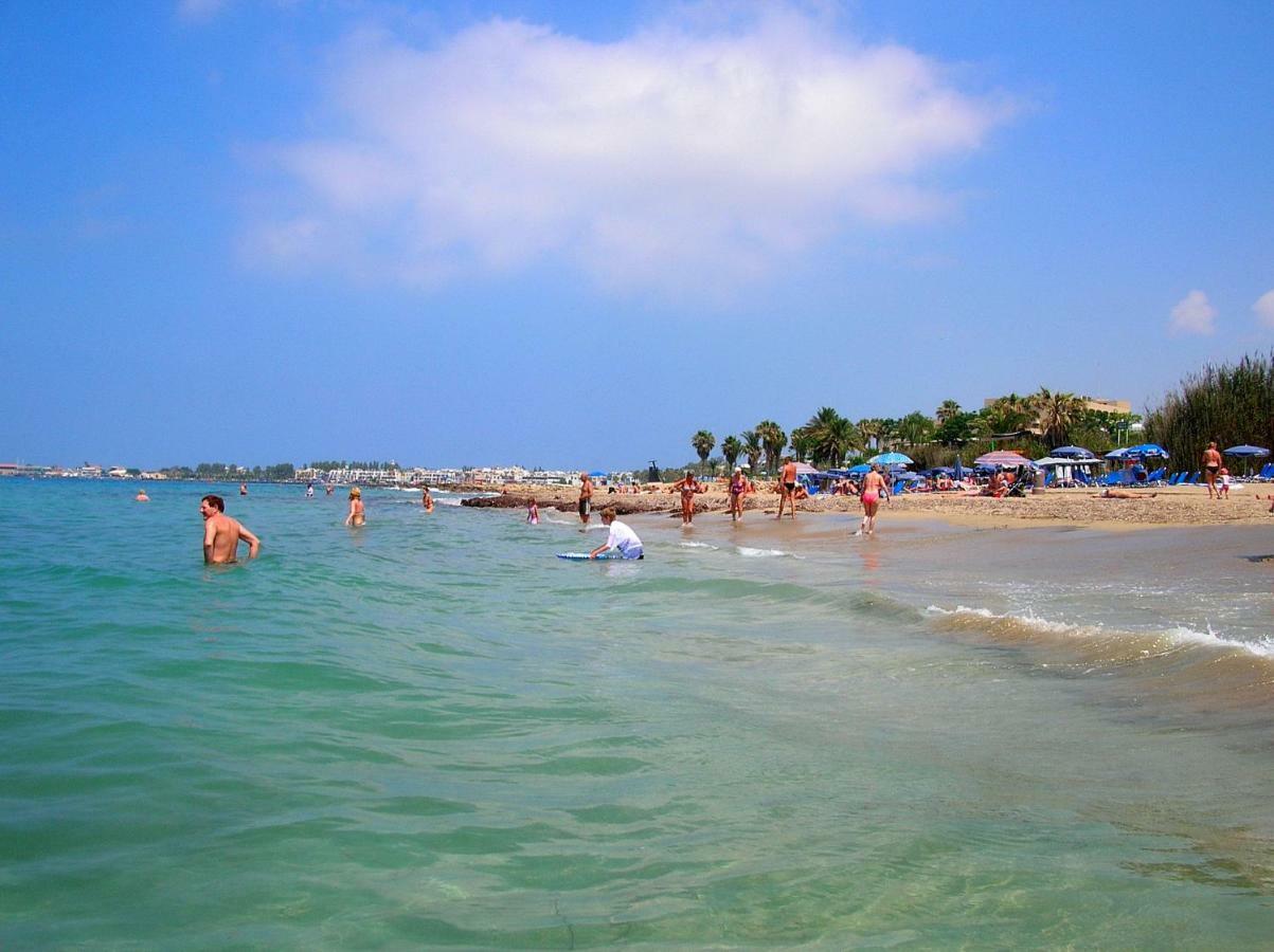 Kato 400m To The Paphos