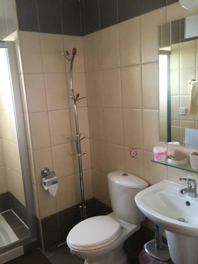 Nice Freshly Renovated Sea-view Apartment