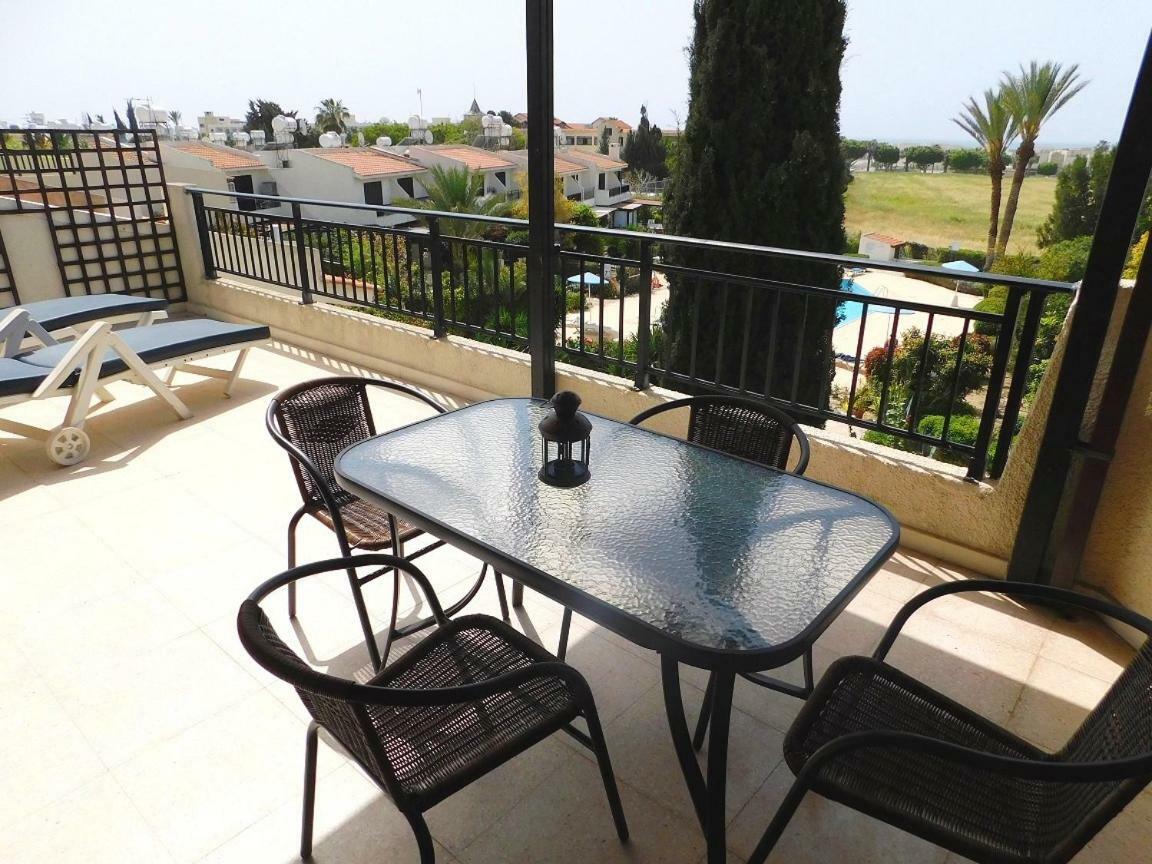 Sea View Apartment, Close To Amenities * Paphos