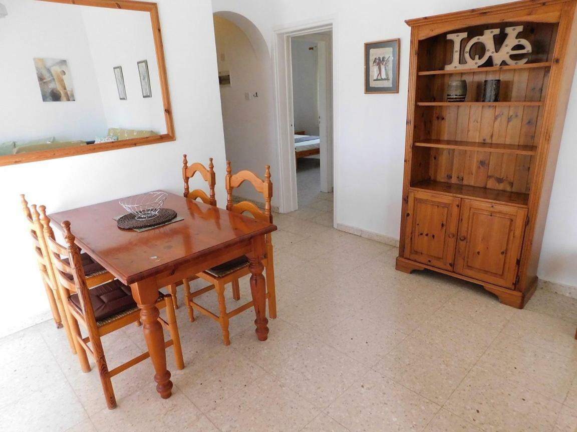 Sea View Apartment, Close To Amenities Apartment *