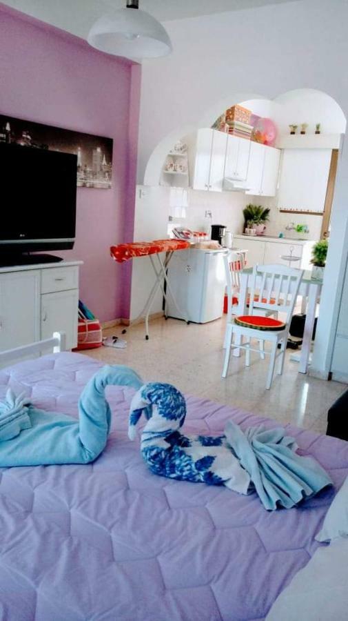 Yiota's Cute * Paphos