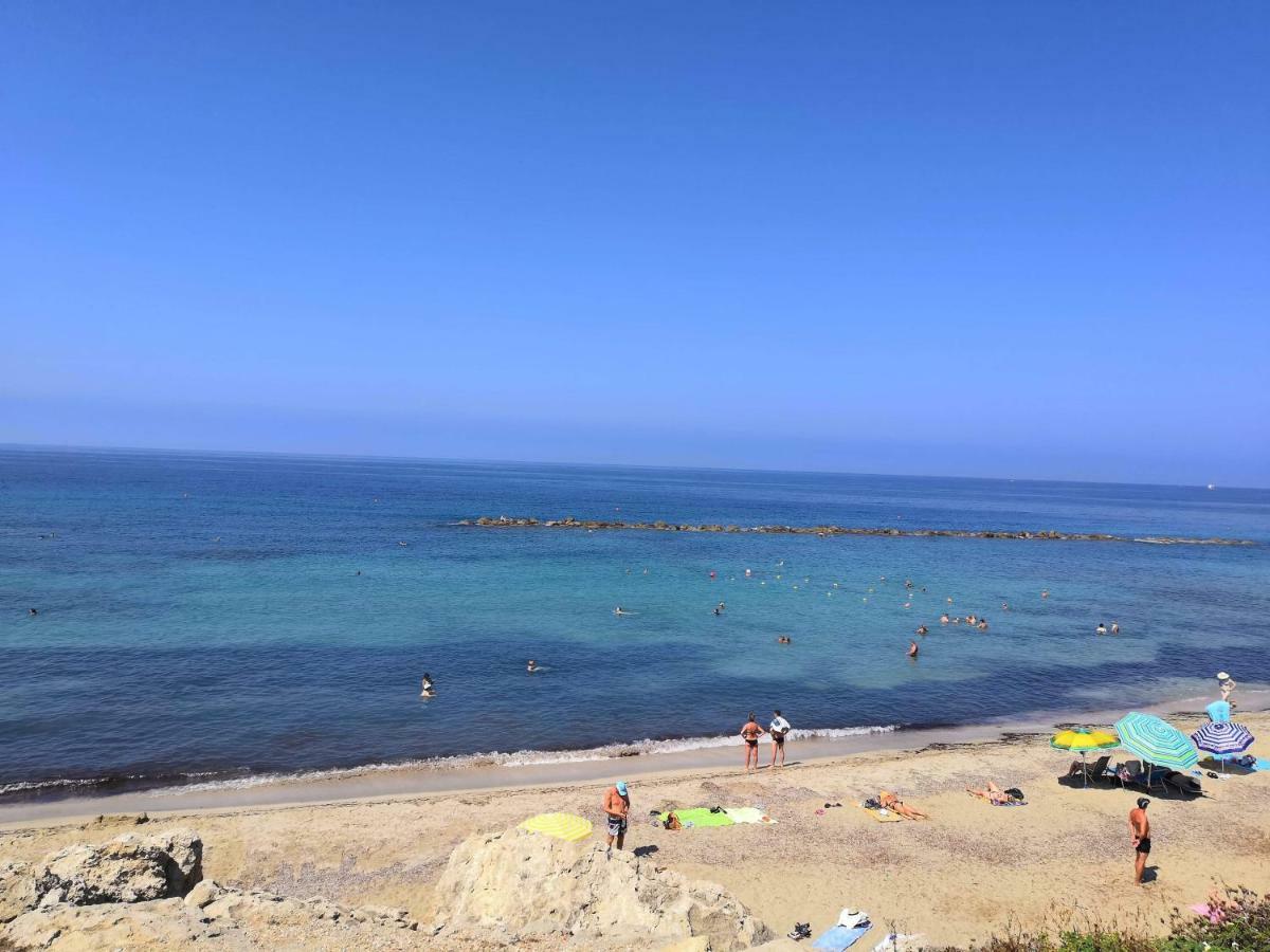 Nice Freshly Renovated Sea-view Apartment Paphos