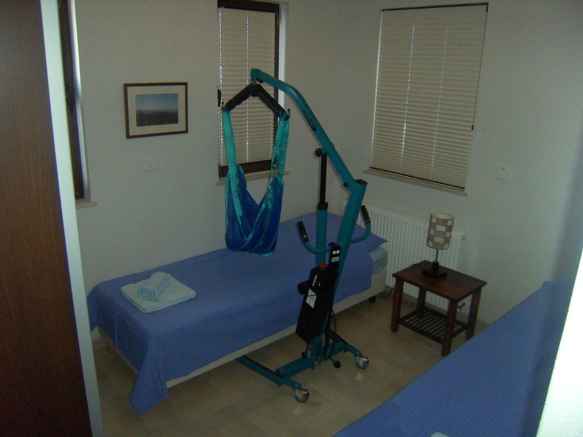 Ampelitis Villa *