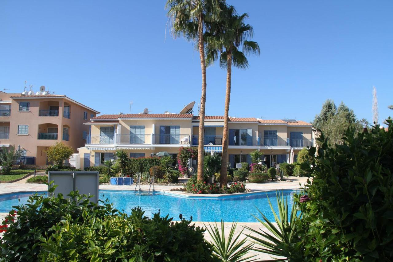 Azure * Paphos