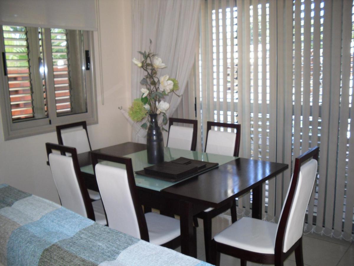 Villa Tala View