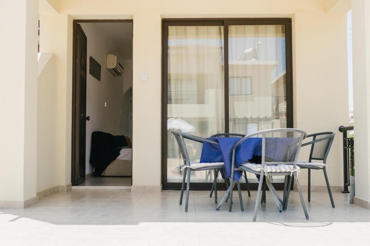 Faros Village 1 Bedroom Flat Near The Seafront In Apartment Paphos