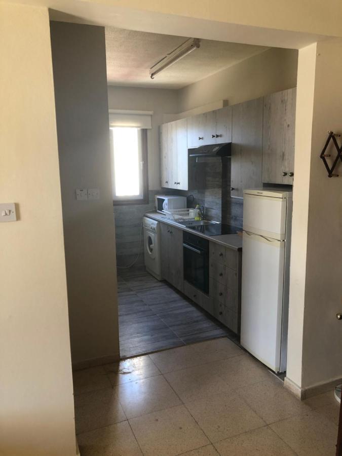 Athina 8 Court Apartamento Paphos