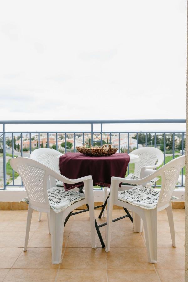 Hermes Gardens 2 Bedroom Sea View Flat In Apartamento