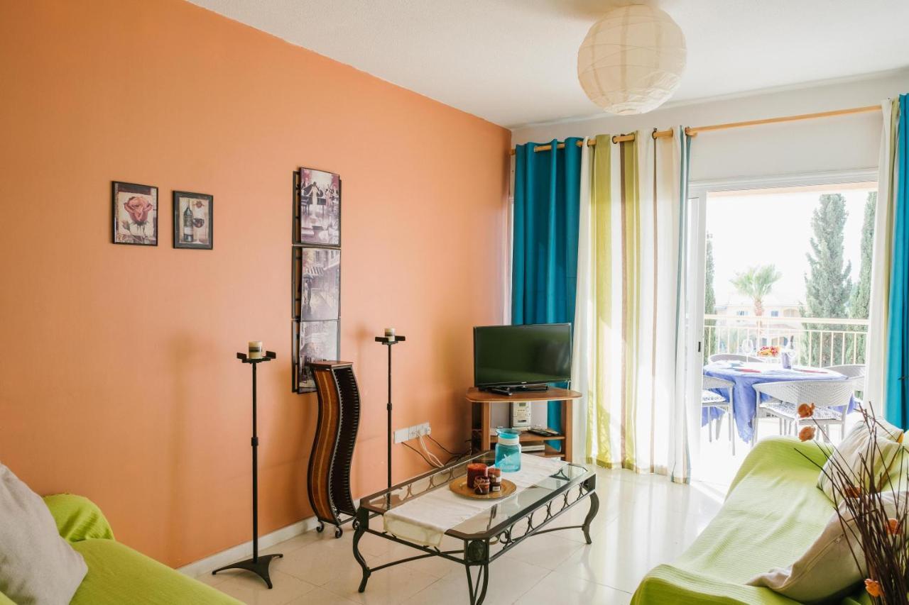 Regina Gardens 2 Bedroom Sea View Flat In