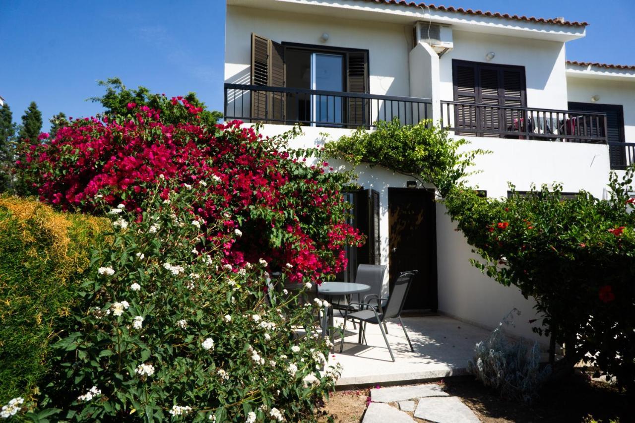 Margarita Gardens, Kato * Paphos