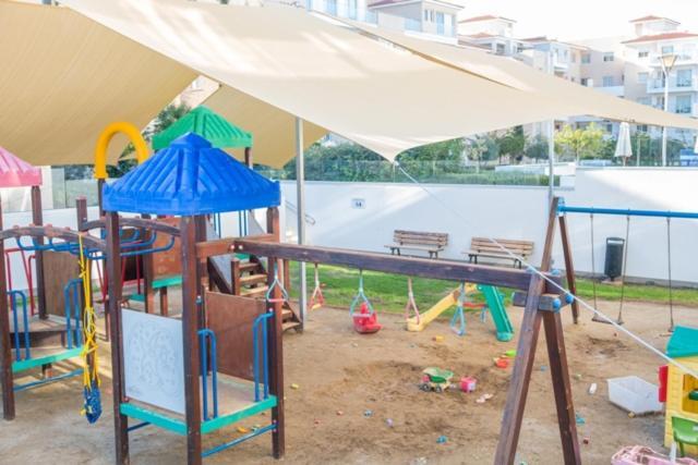 Elysia Park Miris * Paphos