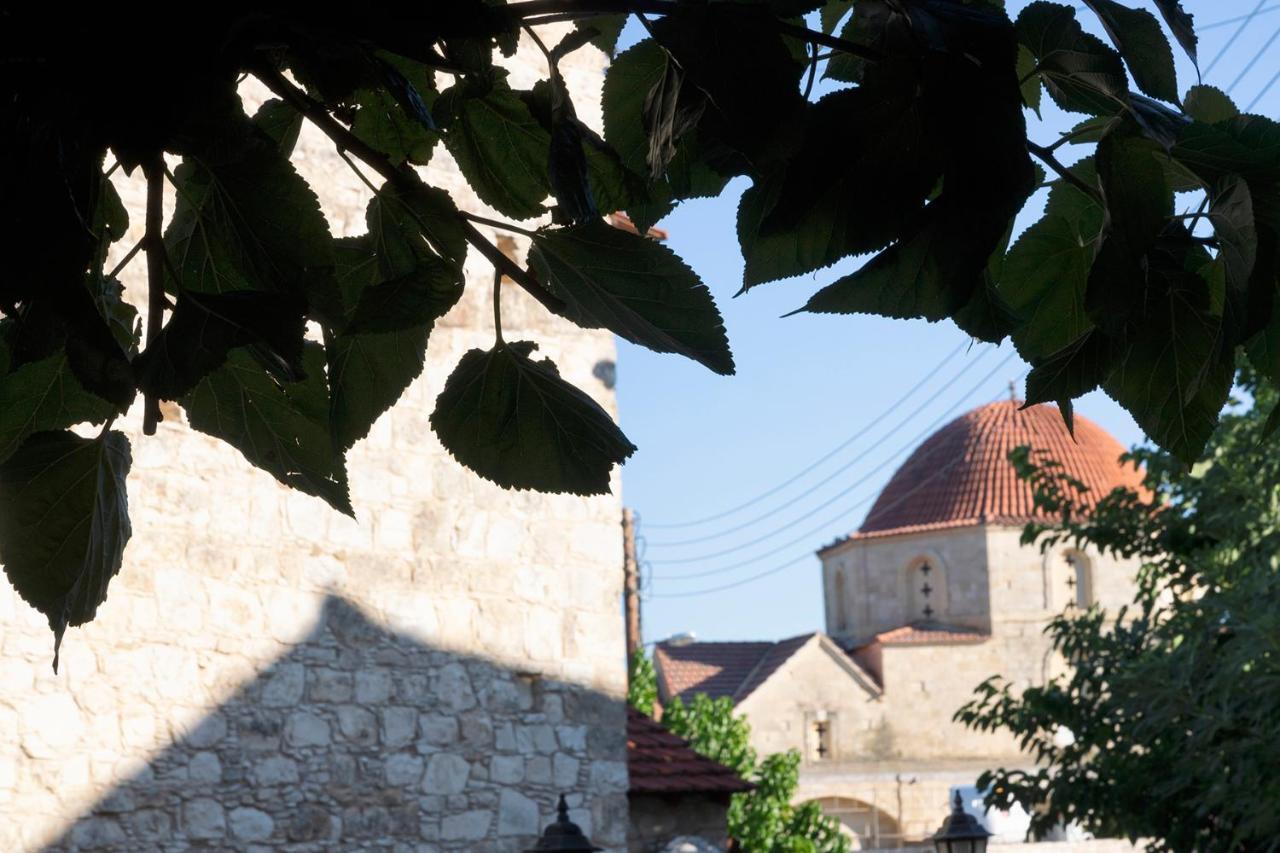 Holiday home Salamiou Stone House *