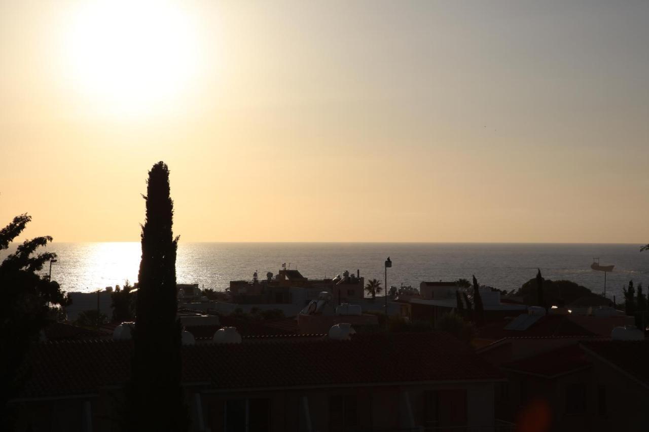 Apartment Regina Gardens 2 Bedroom Sea View Flat In Paphos