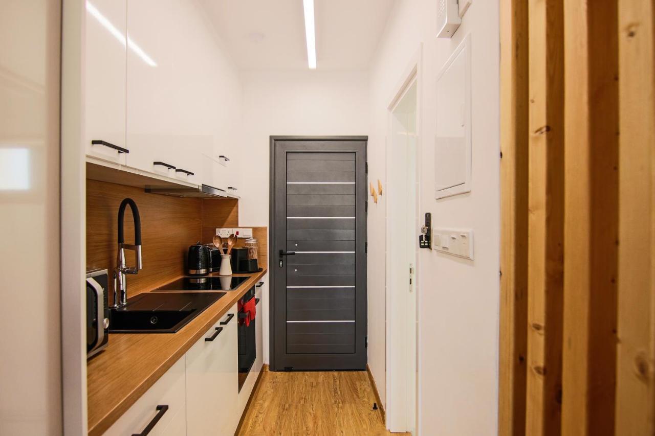 Apartment Phaedrus Living Seaside Luxury Flat Athina 109