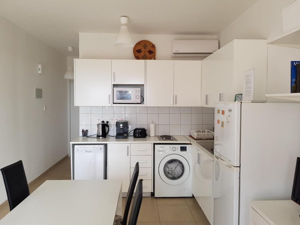 Apartment Ariadne 103 -300m From Lighthouse Paphos