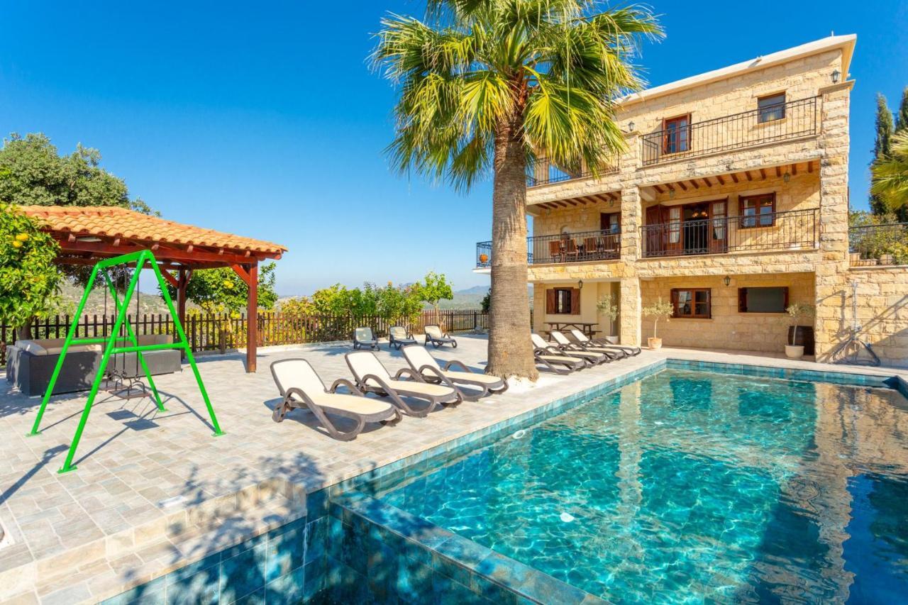 Alexandros Palace *
