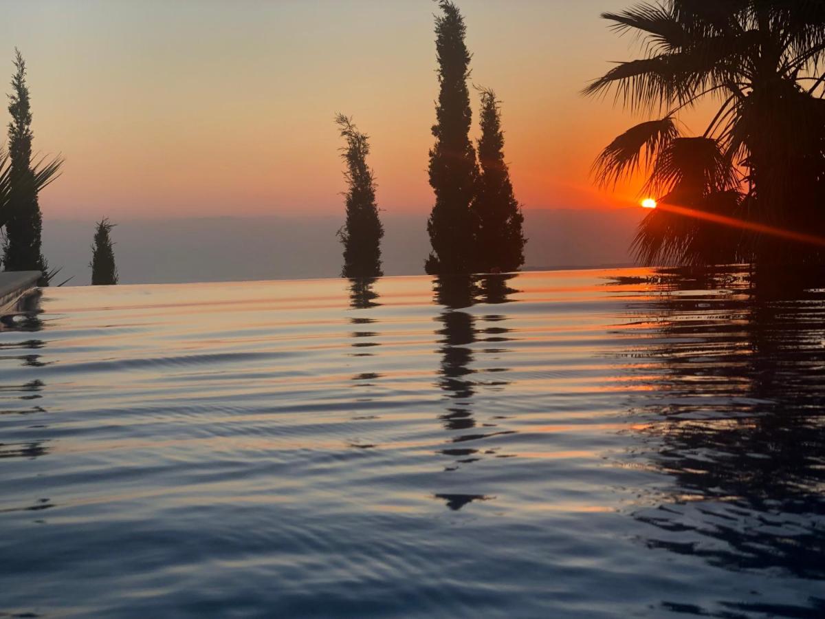 Daria Kamares Tala Luxury Sea View Paphos
